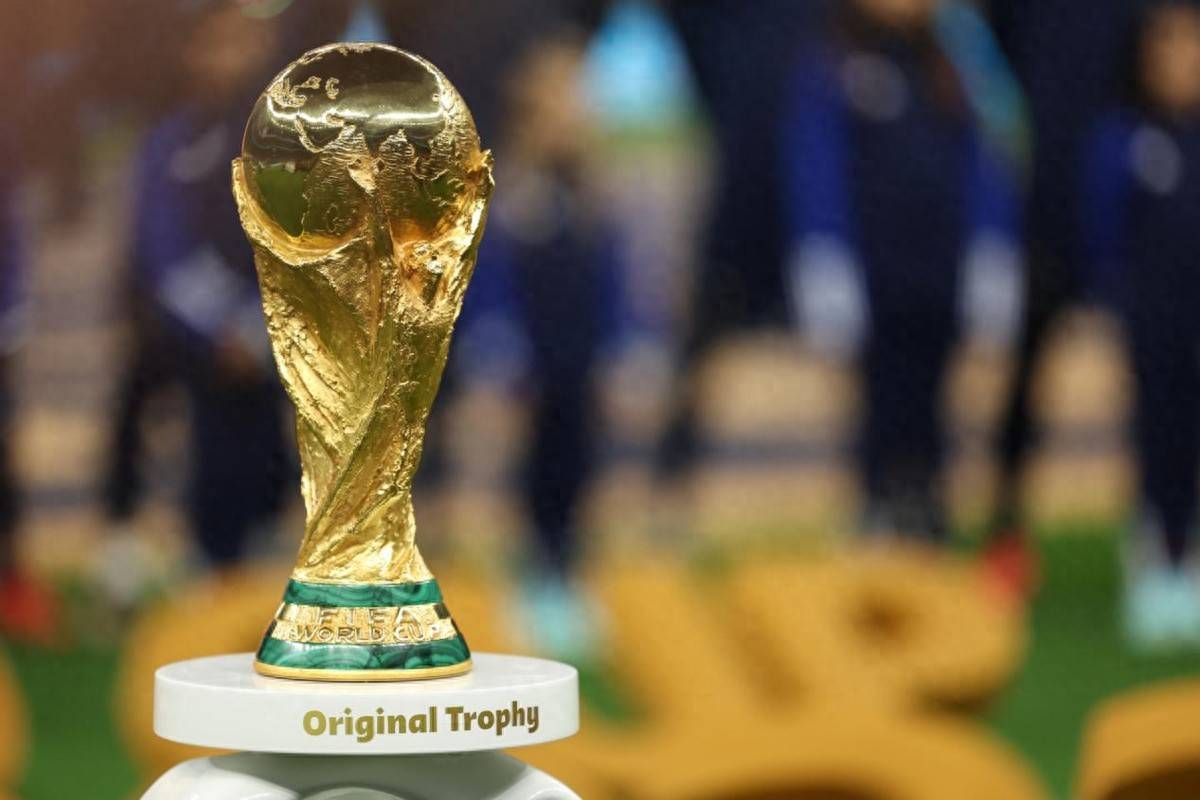 他在巴黎将 他在巴黎将