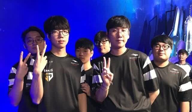 热刺斥资高价引进荷兰新秀哈维-西蒙斯，弗兰克的得力指挥官